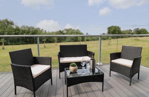 Newark House | Cedar Lodge