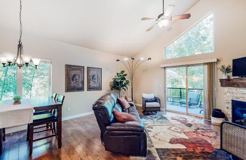 Columbia Falls House | Cedar Point Hideaway
