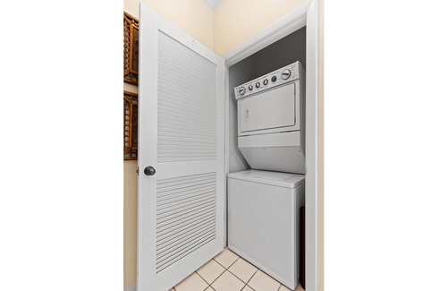 Whitney Beach House | Cedars East #658: 2 BR / 2 BA Townhome on Longboat Key by RVA, Sleeps 6