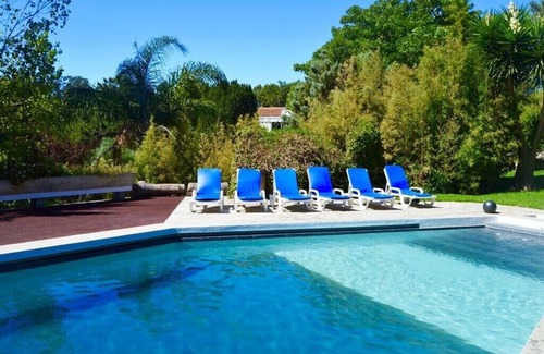 Costa de Caparica Villa | Cedars Guest House - beach & Lisbon