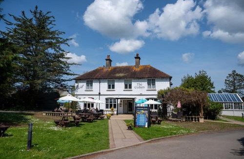 Barnstaple Hotel | Cedars Inn by Greene King Inns