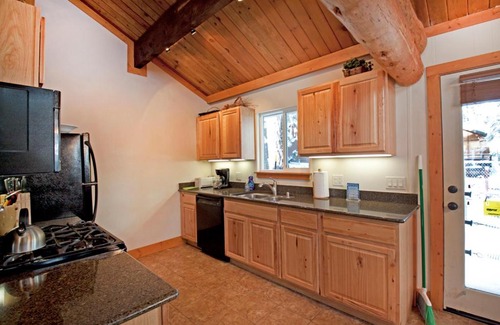 Sunnyside House | Cedars Palace Home