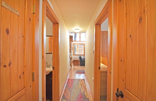 Sunnyside House | Cedars Palace Home