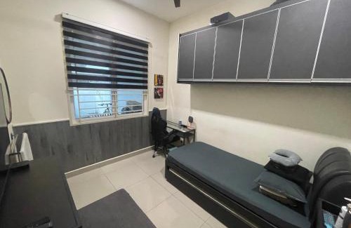 Geching Hilir House | Cenderawasih Semi-D Homestay
