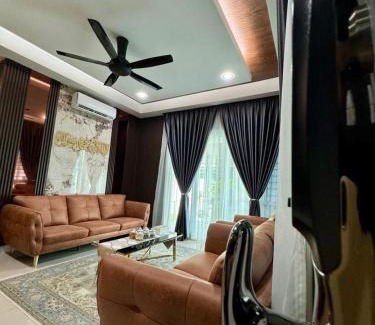 Geching Hilir House | Cenderawasih Semi-D Homestay
