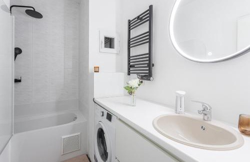 Seefhoek Apartment | Center of Antwerp, Fully Equipped, Train Station
