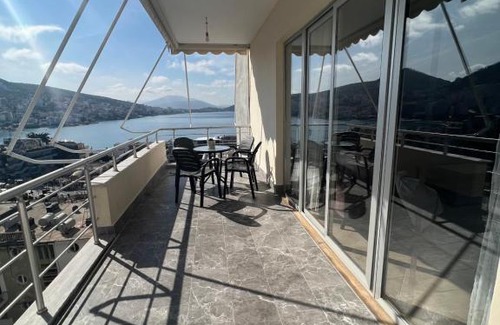 Qender Apartment | Center-sea view apartament,Sarande
