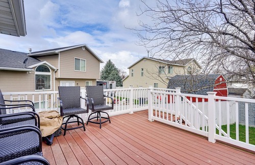 Centerville House | Centerville Family Home w/Yard < 6 Mi to Lagoon!