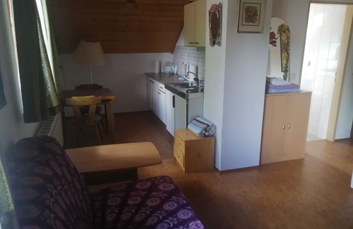 Poertschach am Woerthersee Apartment | Central, quiet location in the countryside