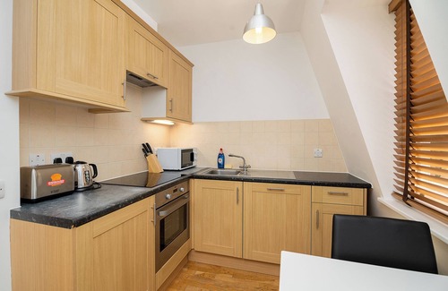 Holborn and Covent Garden Apartment | Central 1 Bed 5 Min Walk to Chancery Lane Station