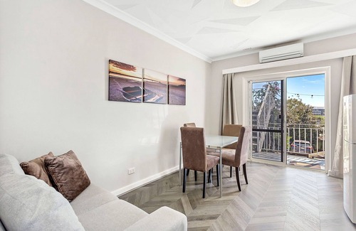 Fremantle Apartment | Central 1BR - Explore Fremantle