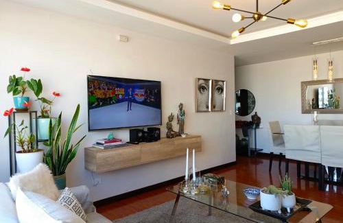 La Mariscal Apartment | CENTRAL Apartment, 3Beds - Balcony - Parking - 6thFLOOR