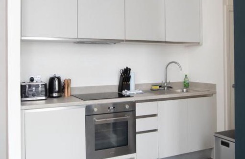 Saint Paul's Apartment | Central Apartment for 2 in Stokes Croft