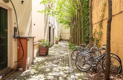 Spitalfields Apartment | Central Apartment For 3 By Liverpool St Stn