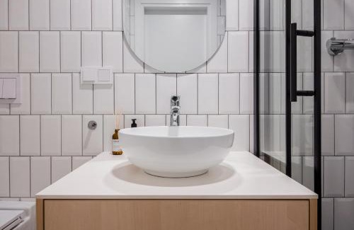 Kaunas Apartment | Central Apartment in Architectural Street