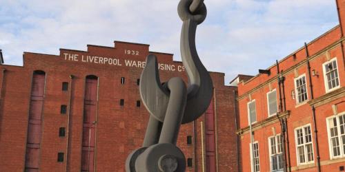 Trafford Apartment | Central Apartment - Terrace - Cinema -Free Parking