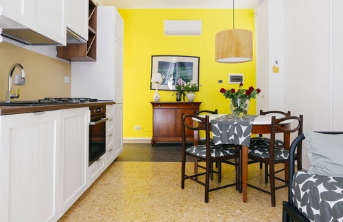 Monte Sacro Apartment | Central apartment whit garden and private parking