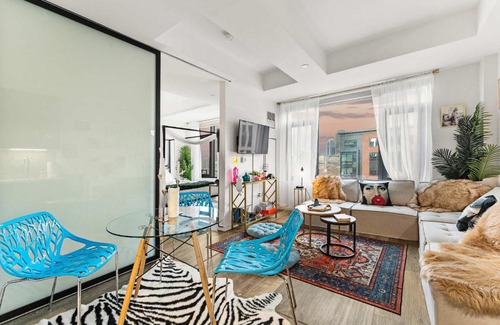 Shawmut Apartment | Central Boston Bliss Family Haven Awaits