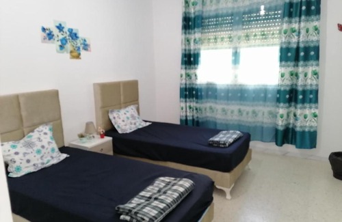 El Aouina Apartment | Central but quiet location in TUNIS-El Aouina