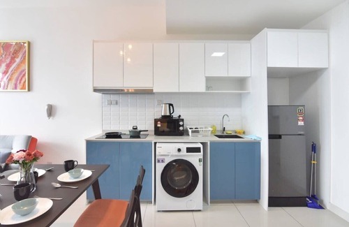 Pudu Apartment | Central & Comfy 2BR Continew Apt Near IKEA and TRX