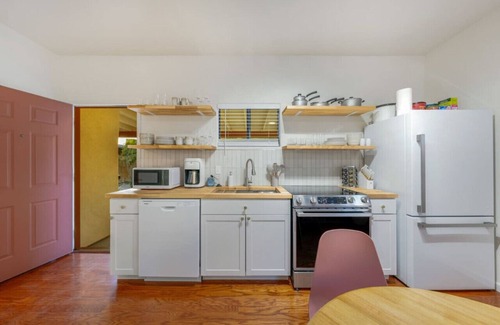 Tucson House | Central & Cozy/1 BR 1 BA/Near Alvernon Park