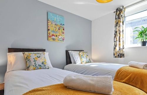 Brighton City Centre Apartment | Central Garden View | By My Getaways