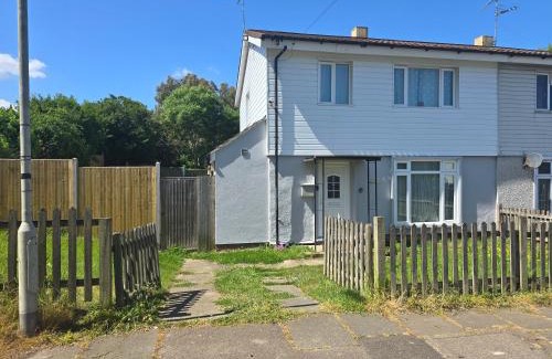 Canterbury Apartment | Central Haven-5bedroom Great For Longer Stays In Canterbury kent!
