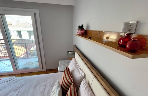 Old Town Bed & Breakfast | Central Izmir Delight : Cozy Alsancak Apartment