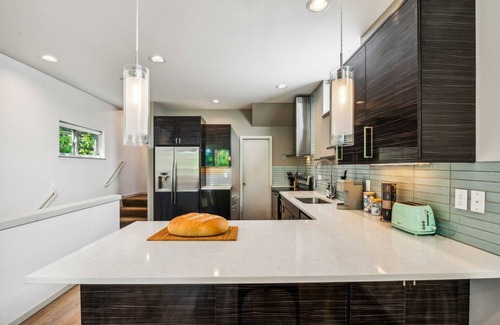 Magnolia House | Central Location 3-Story Home with Private Balcony