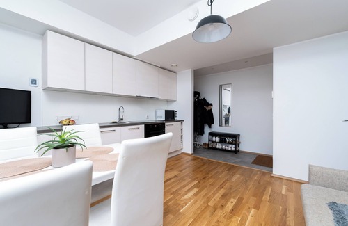 Kesklinn Apartment | Central location / Large balcony / New building