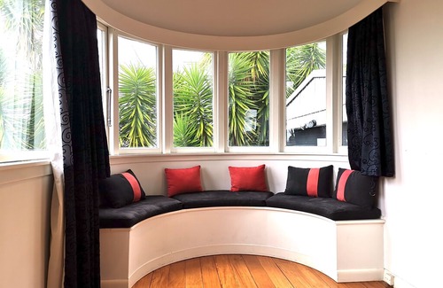 Greenlane House | Central Location Spacious Comfortable House in Greenlane