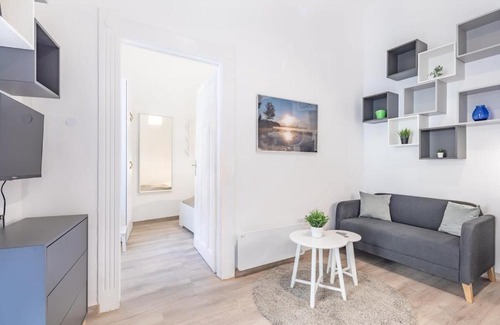 Belso-Ferencvaros Apartment | Central Lovely and Comfy Sleep