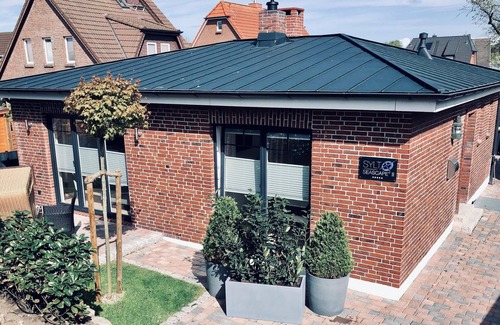 Westerland House | Central luxury house for 4 persons with sauna, garden, parking space, WLAN.