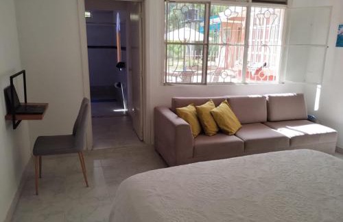 Ibague House | Central, mejor clima, campestre en Calambeo, a 5 minutos de la vida cultural