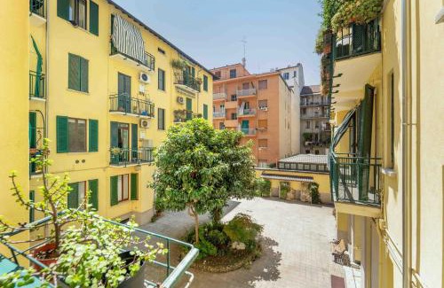 Abbadesse Apartment | Central Milan Apartment - 10 min Duomo