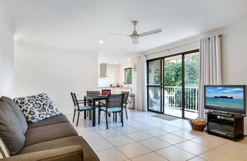 Mooloolaba Apartment | Central Mooloolaba Unit - Own Piece of Paradise