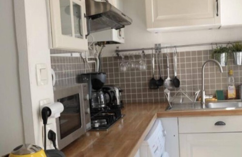 11th Arrondissement Apartment | Central Paris - Marais/Bastille . Sleeps 4 (max 6) Newly renovated 2 min metro