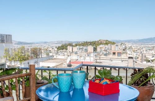 Neapoli Apartment | Central penthouse with amazing city and Lycabettus view