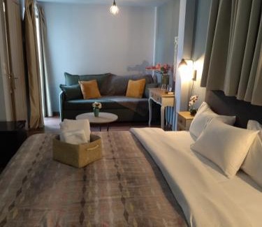 Kalamata Hotel | Central Rooms