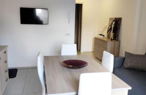Agira Apartment | Central rooms