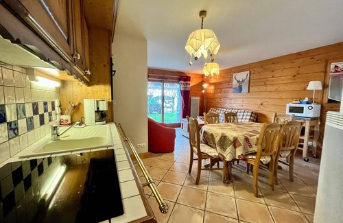 Samoens Apartment | Central Samoëns Apt: 2 BR, Terr/Grdn, Garage, Ski Locker, Pets OK