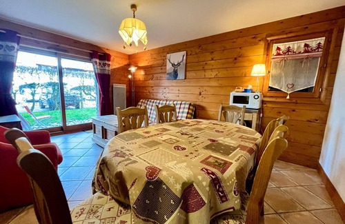 Samoens Apartment | Central Samoëns Apt: 2 BR, Terr/Grdn, Garage, Ski Locker, Pets OK