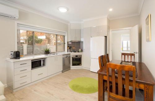 Albury Apartment | Central Sojourn on Wilcox