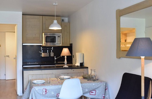 Meribel Centre Apartment | Central Studio for 4 in Méribel with Balcony, Parking, and WiFi