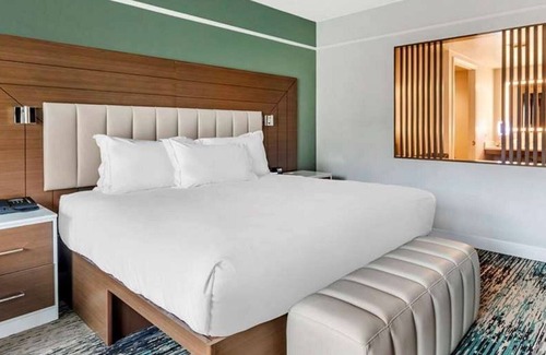 Las Vegas Strip Resort | Central Vegas Resort, Near The Sphere-Flamingo by Hilton Grand Vacations-Studio