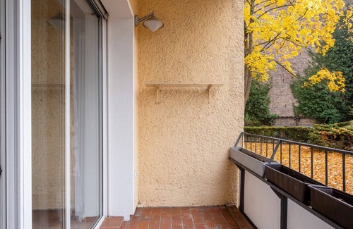 Moabit Apartment | Central, view of the countryside, near the Spree