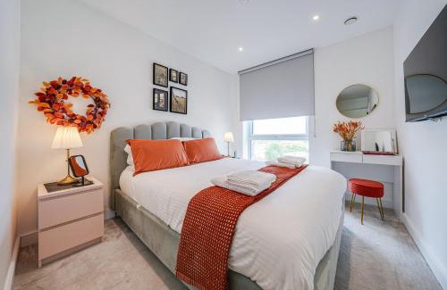 Alperton Apartment | Central Wembley 2br Modern, Specious & Connected