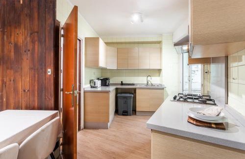Ensanche Diputacion Apartment | Centrally located apartment