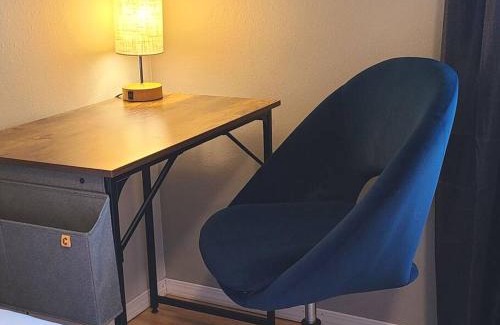 Rogers House | Centrally located in Rogers and Bentonville! -Private Rooms