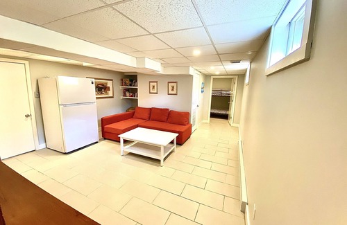 Summersea House | Centrally-Located New Seabury Waterfront: Aug 27 to 29 At 45% Off!